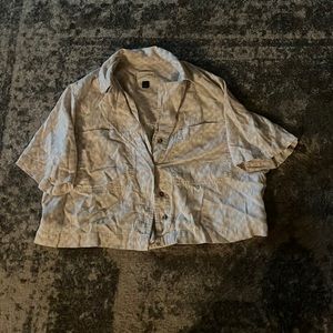 Women's short sleeve cropped button up